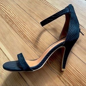 NWOT Jeffrey Campbell Heels Sandals